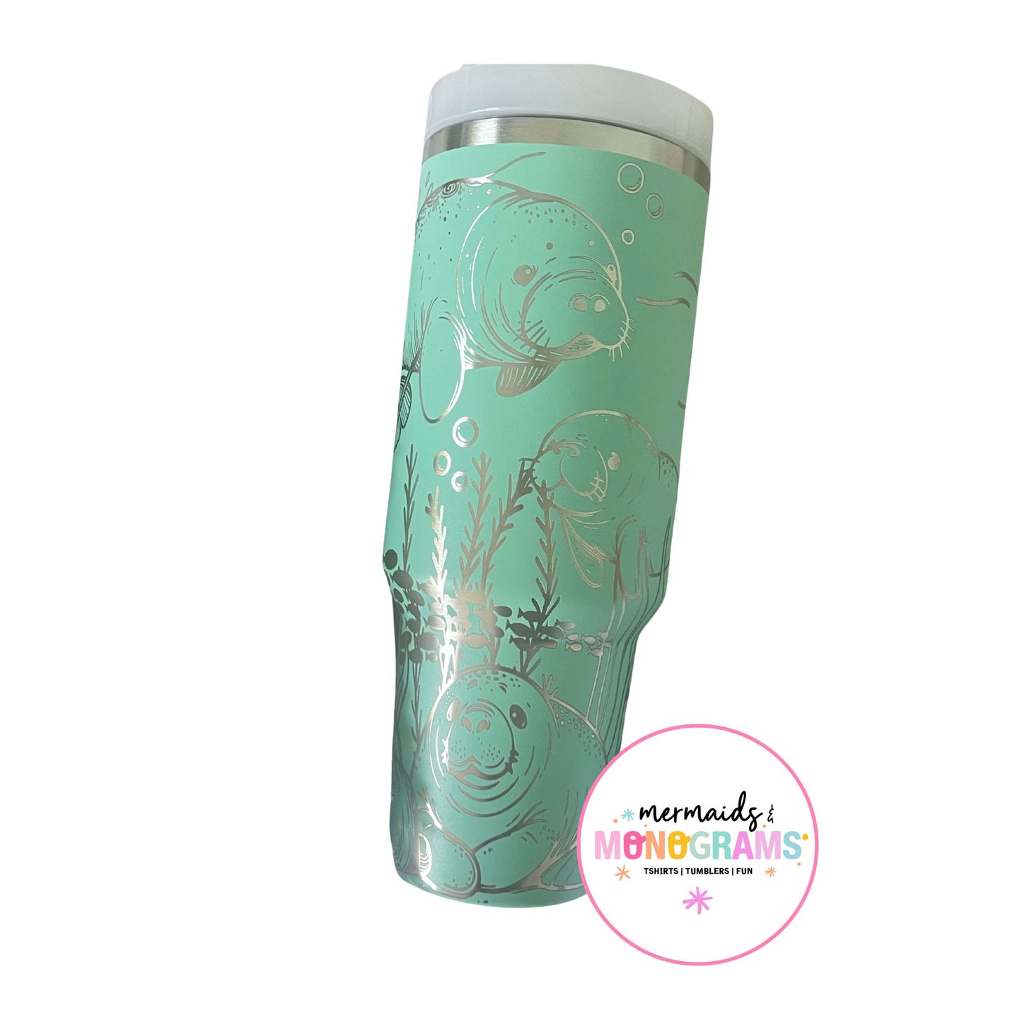 Close-up of manatees, bubbles, and seagrass wrapped around 40oz cup
